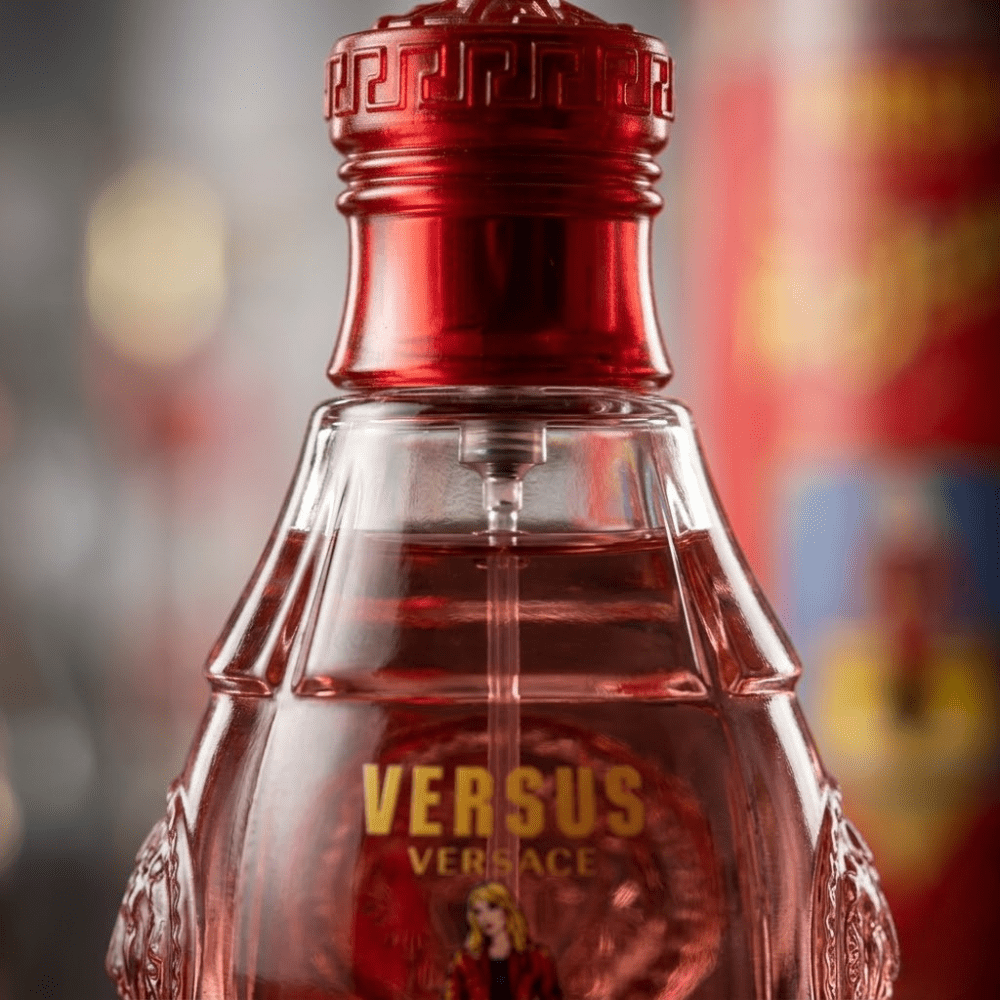 Red Jeans by Versace, 2.5 oz EDT Spray for Women - Unik Glow
