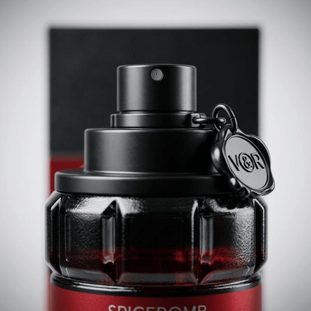 Spicebomb Infrared by Viktor & Rolf, 3.04 oz EDP Spray for Men - Unik Glow
