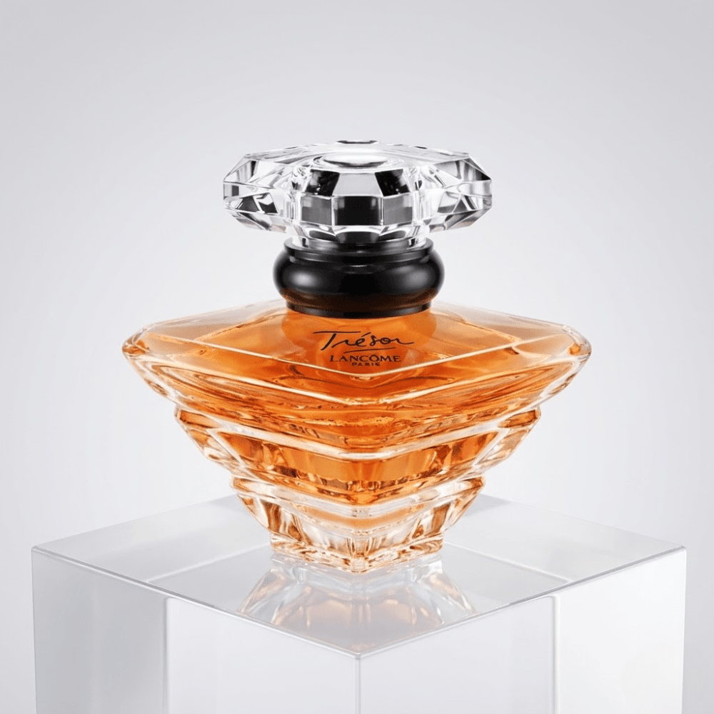 Tresor by Lancome, 1 oz L'eau De Parfum Spray for Women - Unik Glow